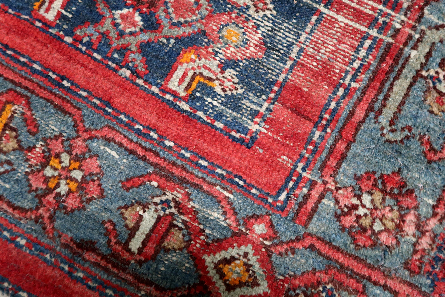 Medium-sized antique Persian carpet 129 x 203 cm with sturdy wool construction and timeless tribal geometry