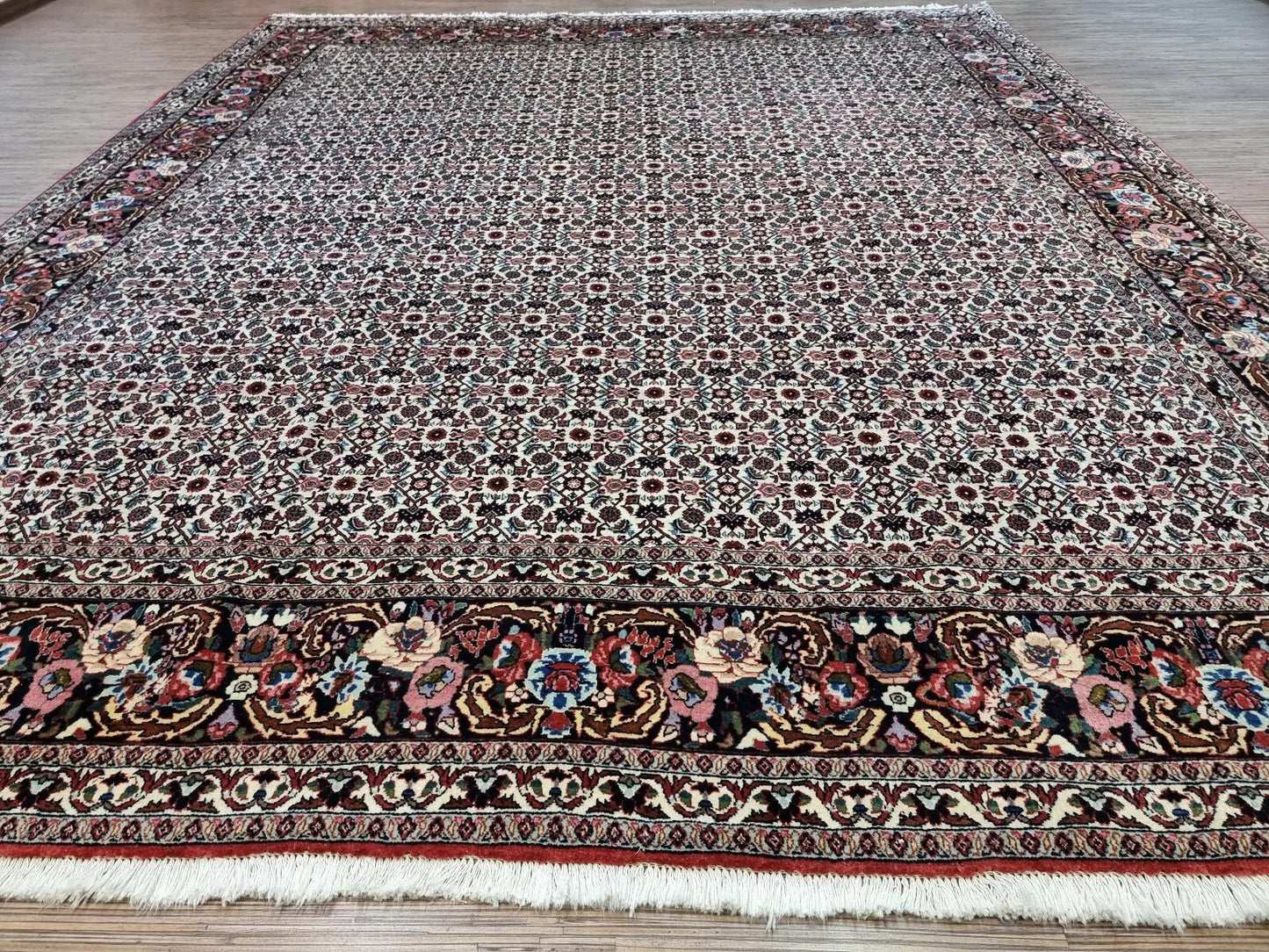Vintage Bidjar rug vibrant red tones