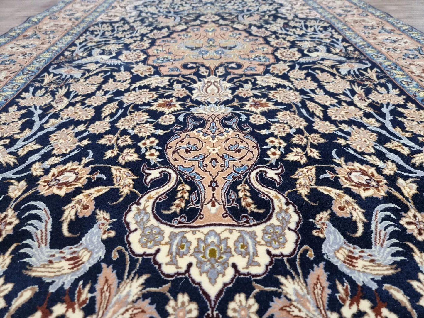 A section of the border showcasing its complementary intricate design.