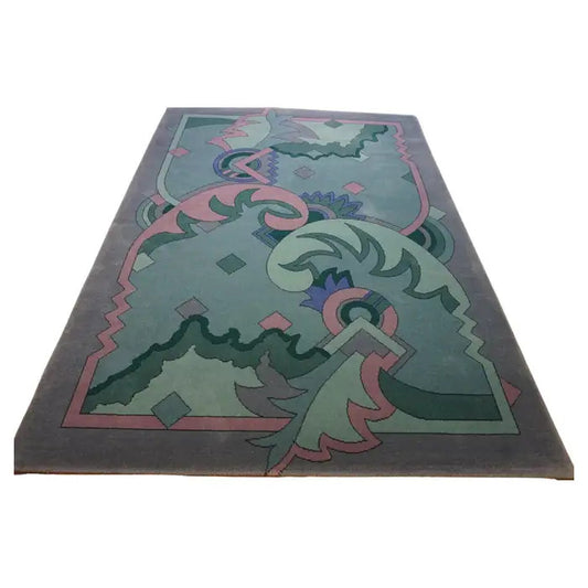  Vintage Dutch Abstract Rug - Captivating abstract design reminiscent of paintings, adds contemporary art to living space.