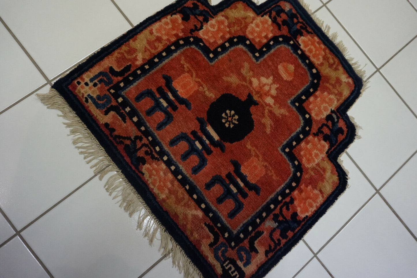 Collectible Rug for Enthusiasts: This alt text emphasizes the rug's collectible value for enthusiasts of Chinese art and rugs. 11. Investment in Cultural Heritage: Owning this rug is an investment in a piece of Chinese cultural heritage.