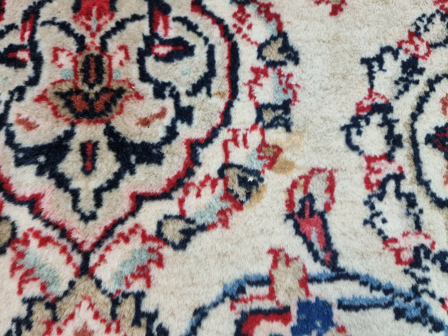 Intricate Geometric Patterns on Handmade Vintage Persian Sarouk Rug - 1970s