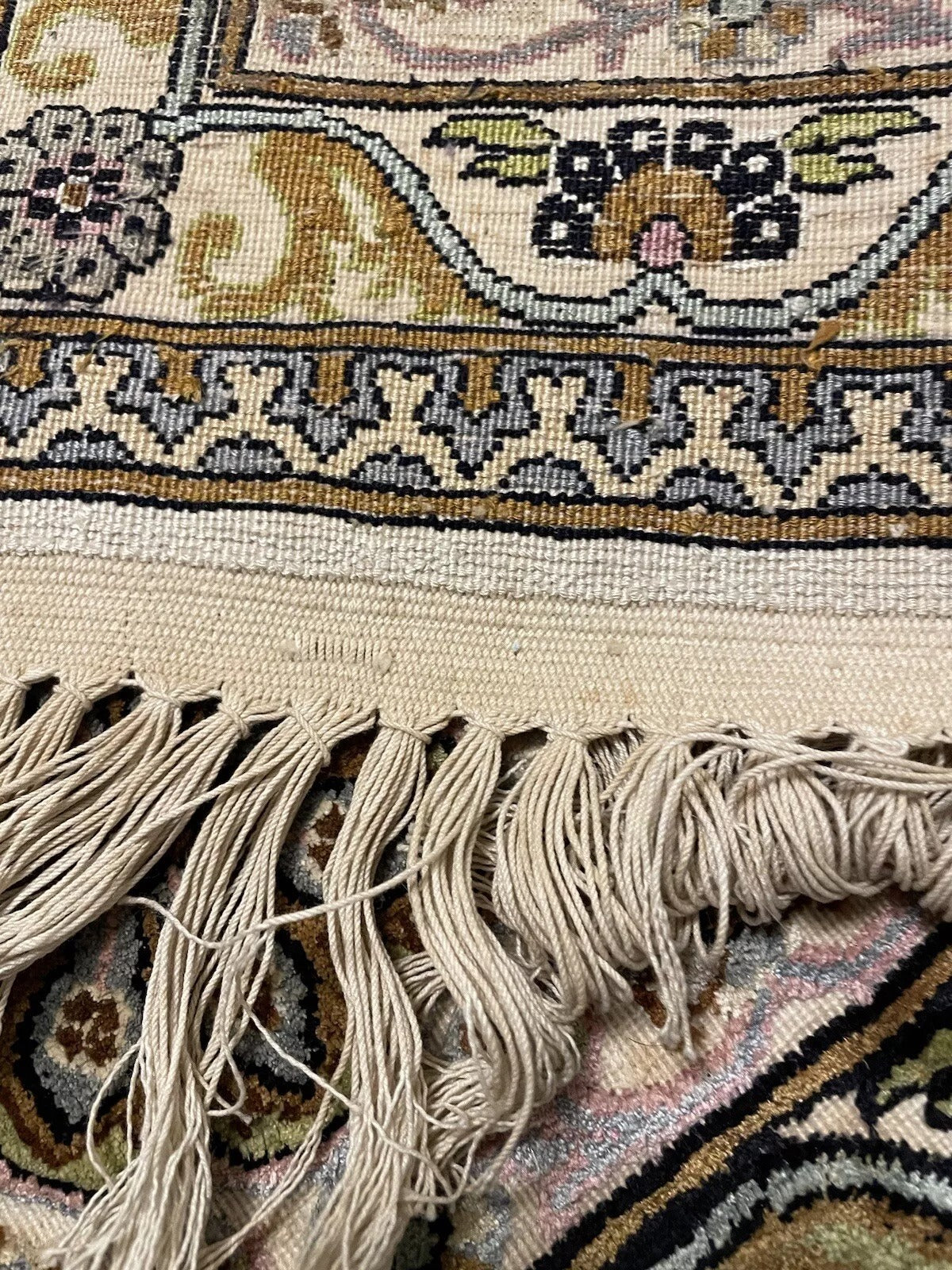 Luxury Persian Silk Carpet β Handwoven Isfahan Rug