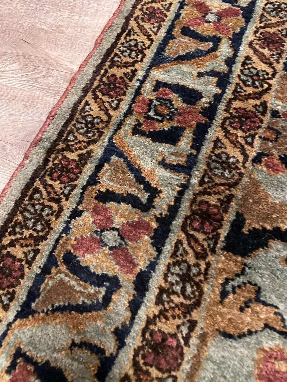 Nomadic Persian Lilihan Wool Rug with Vibrant Colors