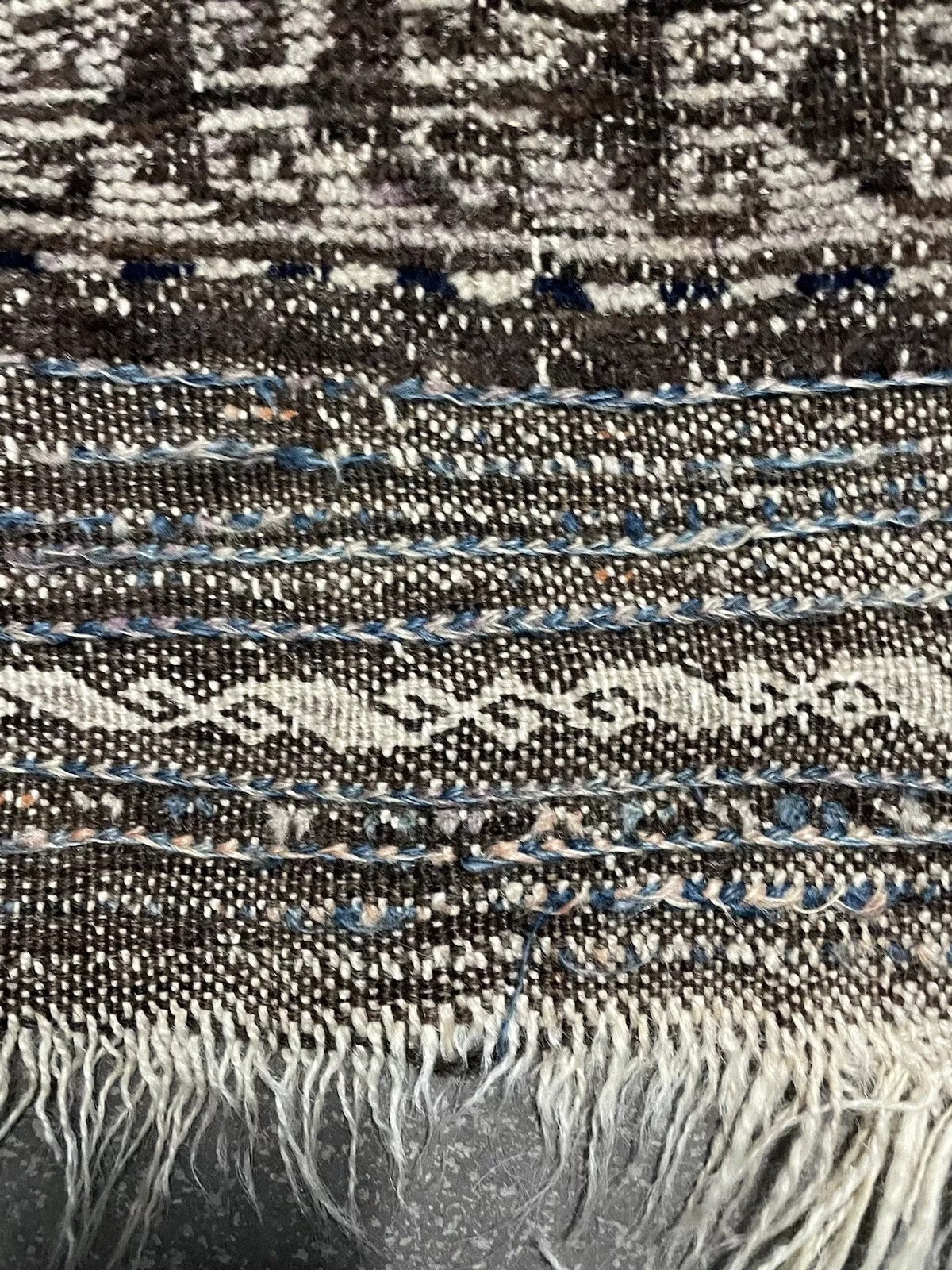 Close-up of wool pile on Afghan Baluč rug from 1880s