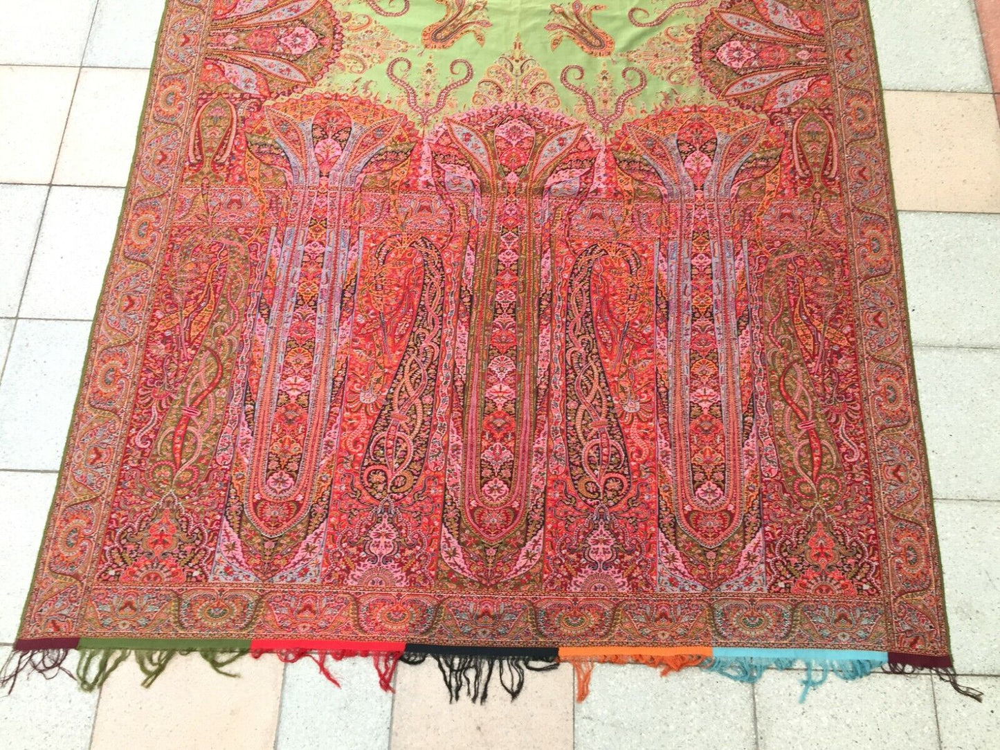 Well-Preserved Condition Reflecting Care and Craftsmanship of Antique Kashmir Shawl - 1870s