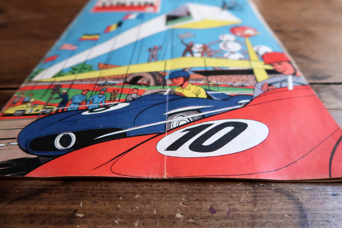 Vintage paper condition and authentic aged patina on a rare 1958 Hergé Le Lombard Journal Tintin collectible publication.