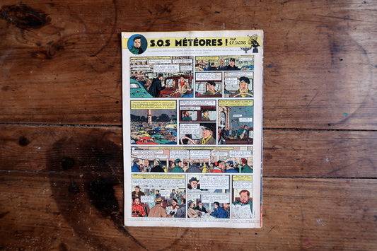 S.O.S. Météores back-cover comic episode with crowds and period cars