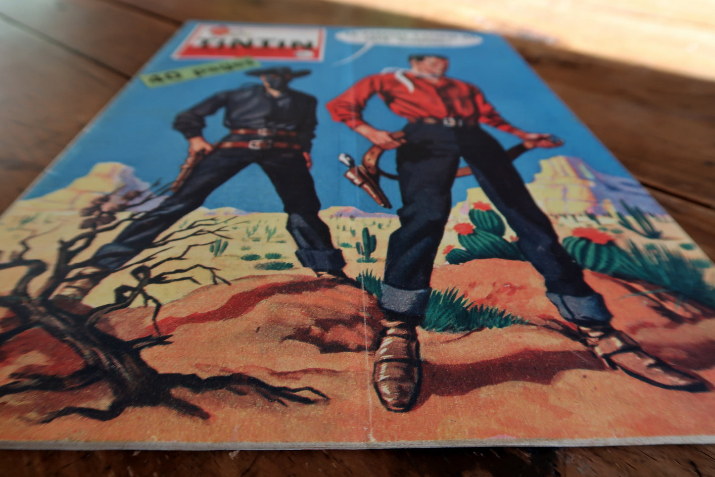 Nostalgic Tintin magazine issue from July 1959 with 40 pages, structurally complete, suitable for collectors of Hergé, Tintin, or vintage European comics.