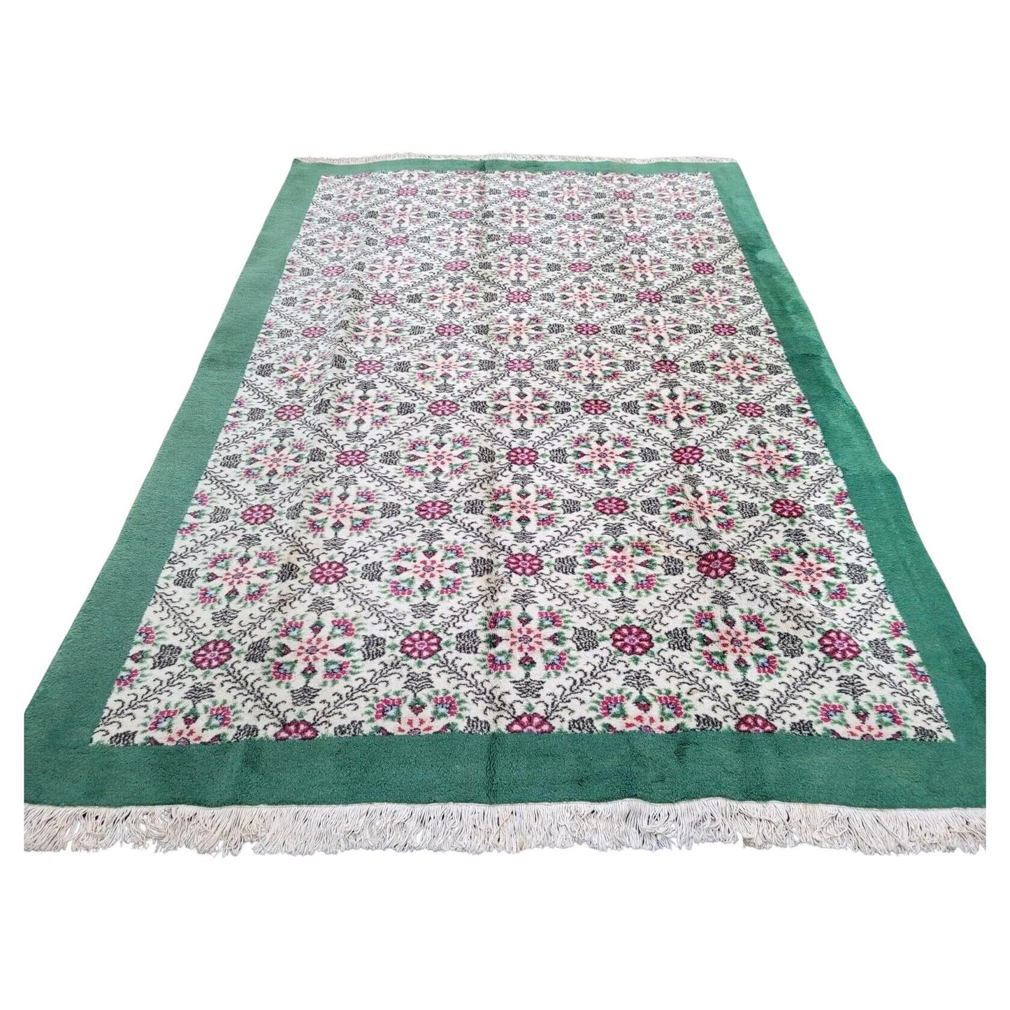 Handmade vintage Turkish Sivas rug with floral lattice design.