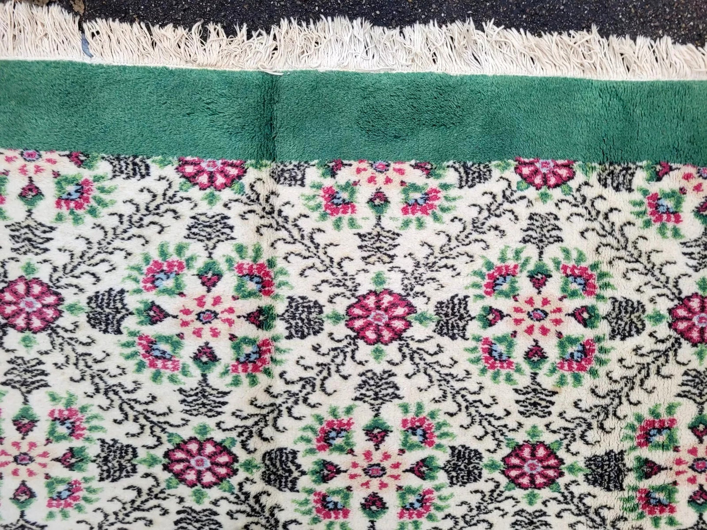 Turkish Sivas rug in good original condition, retaining vivid colors.