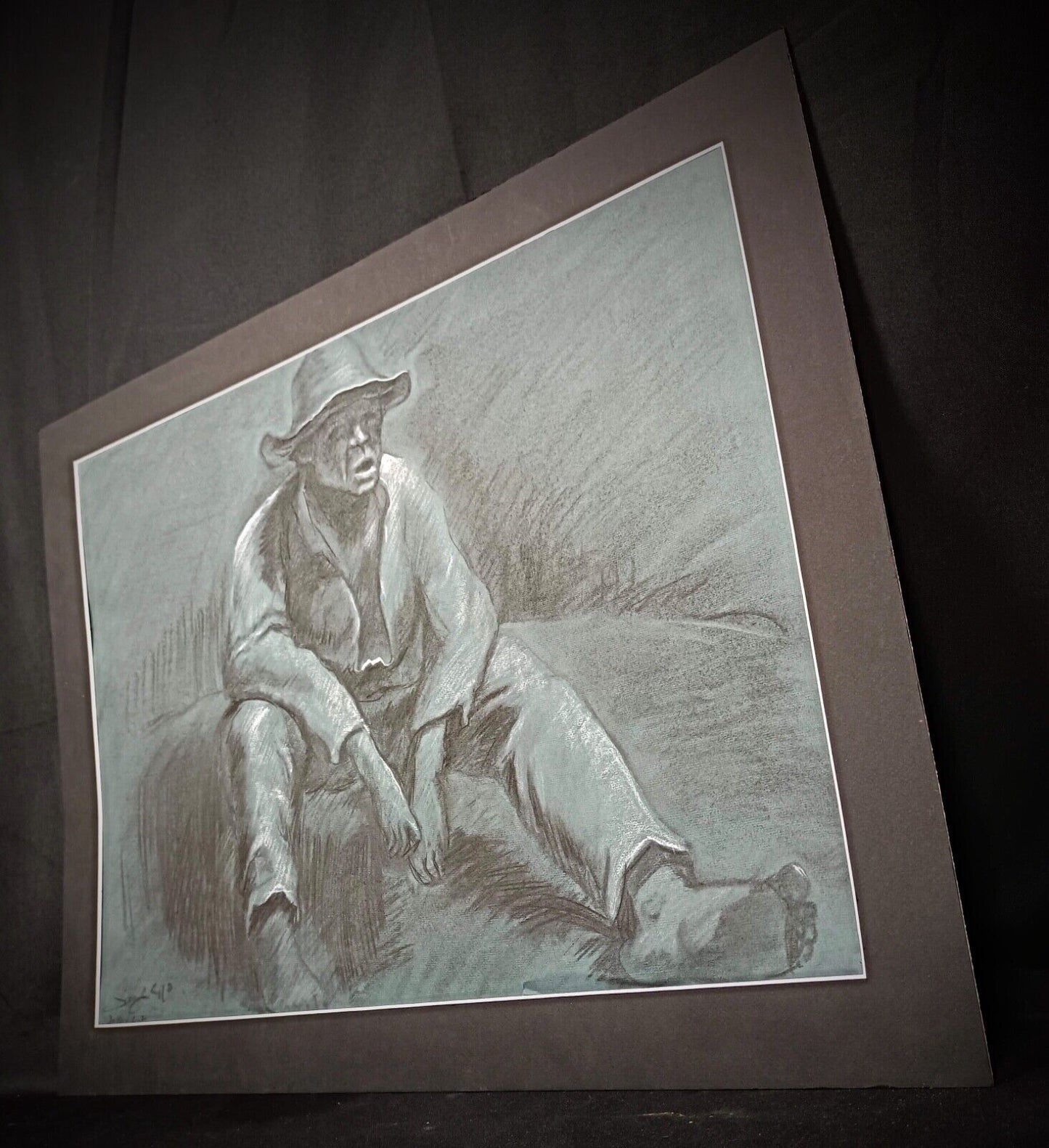 Signature of "Cyo" on charcoal drawing