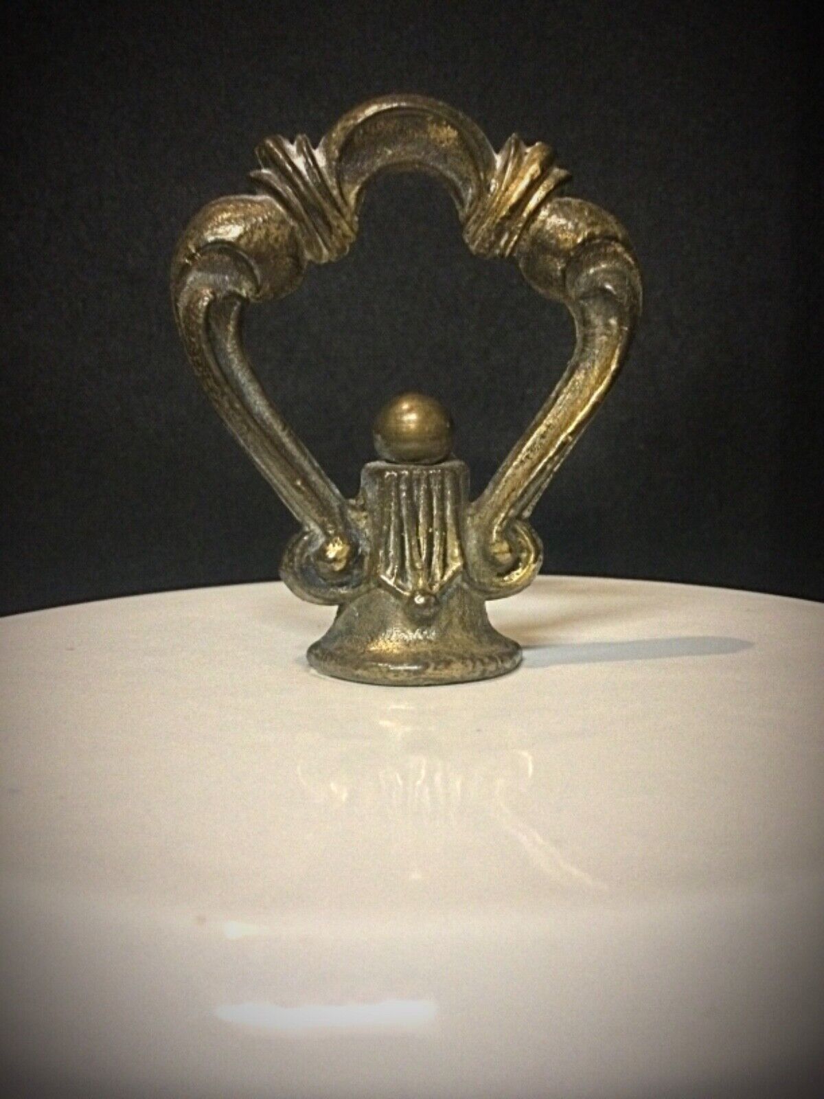 Macabo urn showcasing intricate craftsmanship