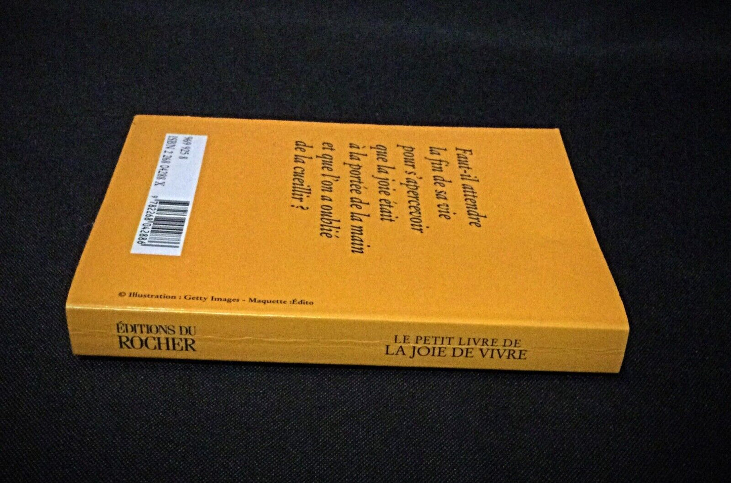 Angle showing the dimensions of each book with their individual heights and widths