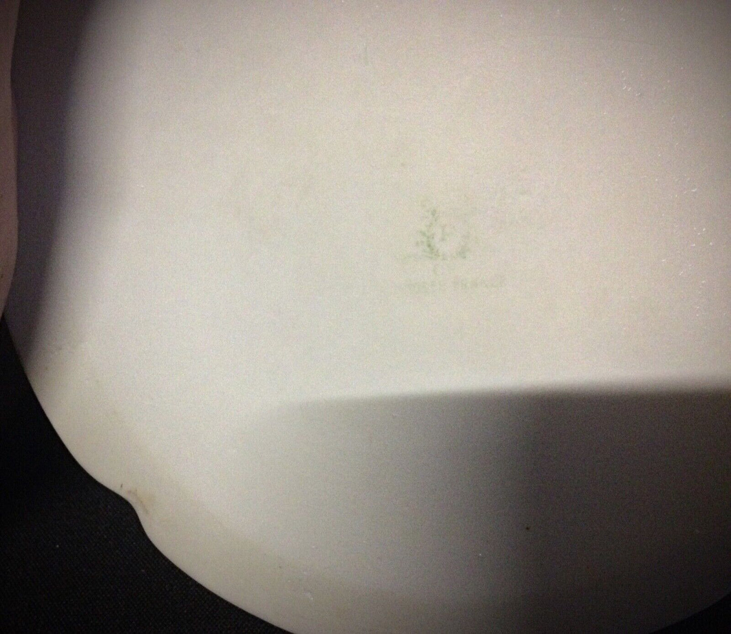 Side view of the vintage Limoges bonbonnière highlighting its fine craftsmanship