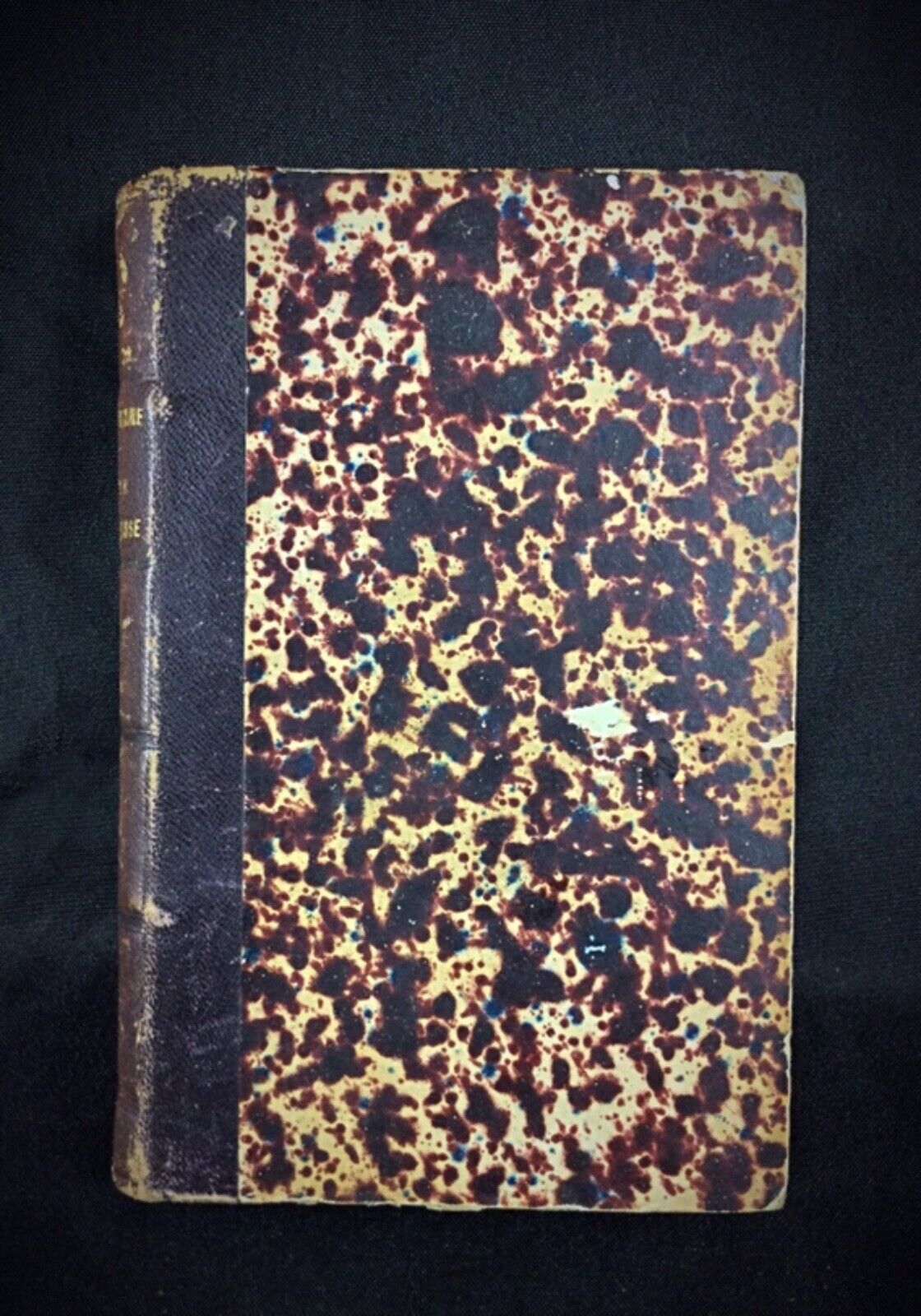 Antique Hetzel edition of L'île mystérieuse