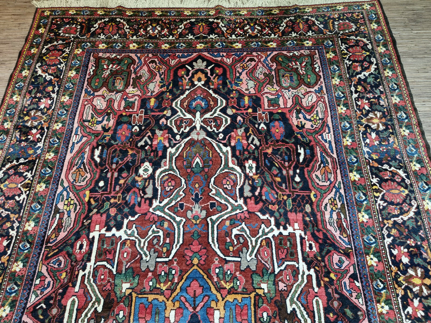 Close-up of warmth and coziness on Handmade Antique Persian Bakhtiari Rug - Detailed view highlighting the warmth and coziness added by the wool texture of the rug.