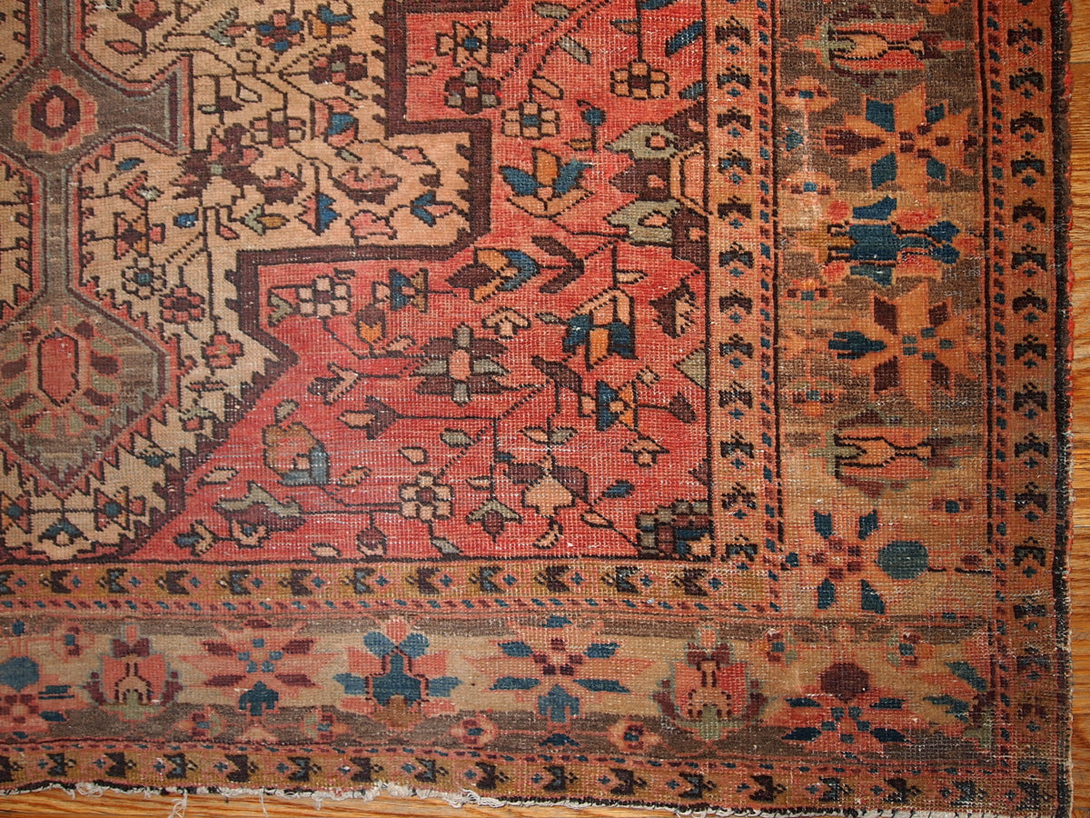 Handmade antique Persian Farahan rug 4.3' x 6.7' (131cm x 204cm) 1910s - 1B153 - One Royal Art