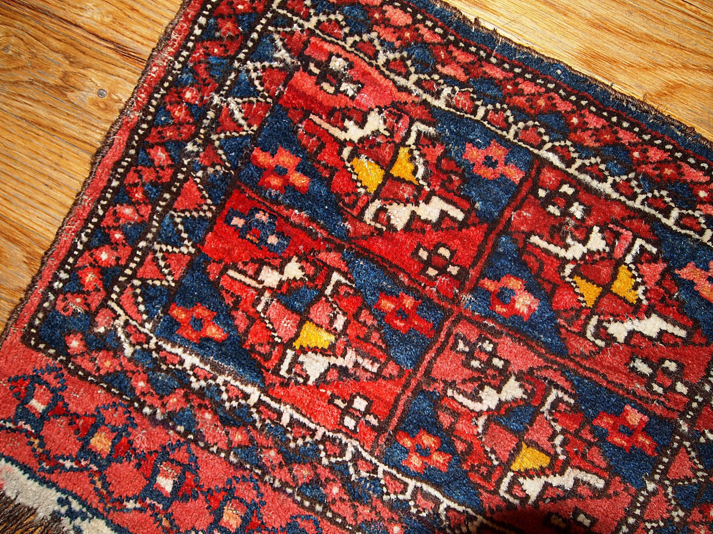 Handmade antique collectible Uzbek bag face 1.4' x 1.6' (42cm x 48cm) 1870s - 1B352 - One Royal Art