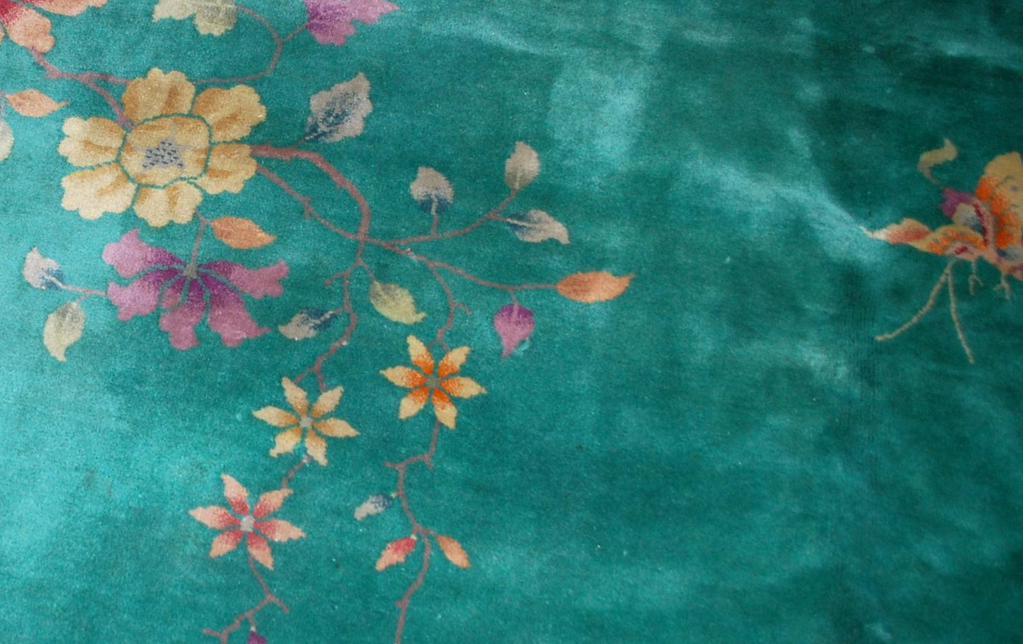 Hand made antique Art Deco Chinese rug 1920s