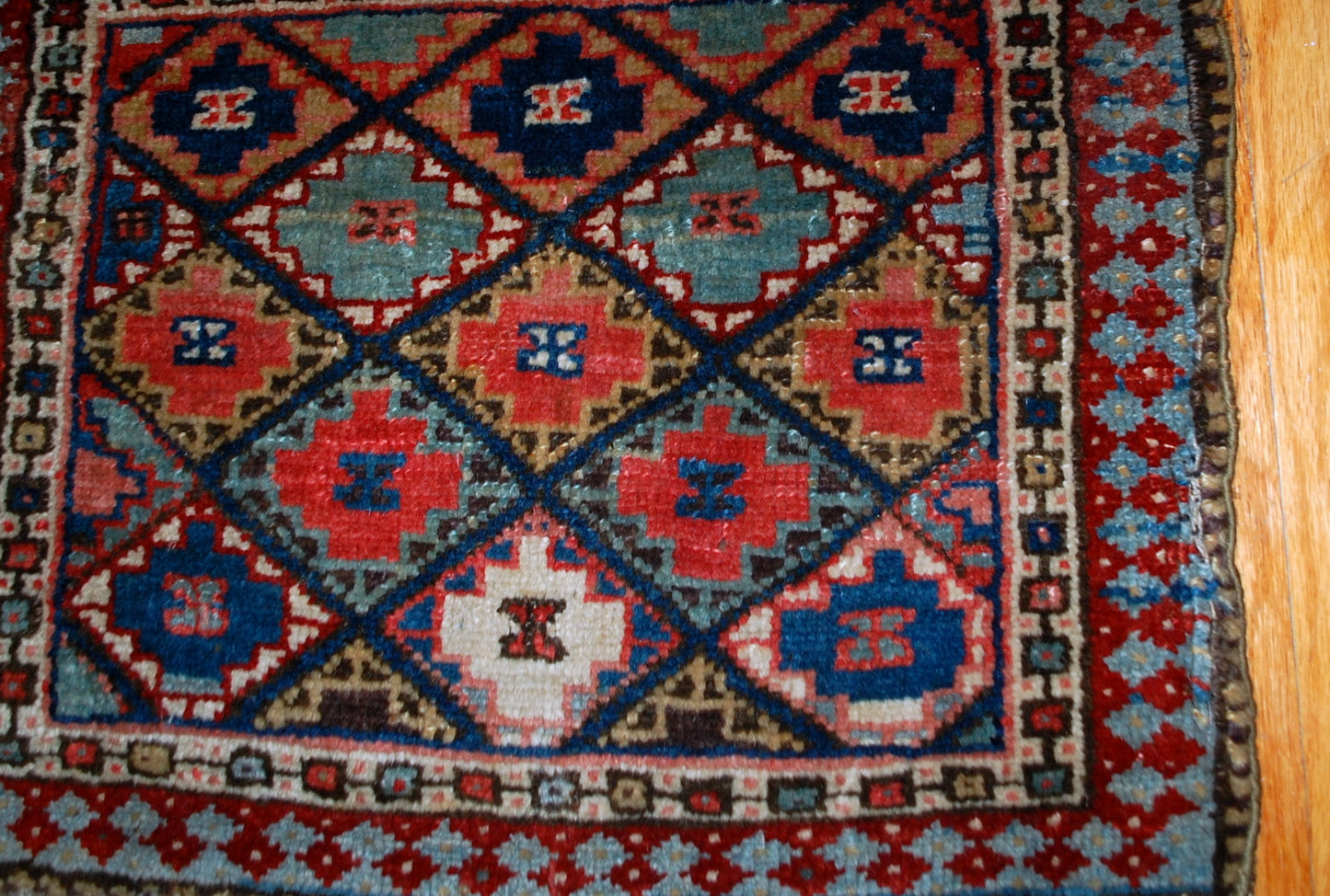 Handmade antique collectible Persian Jaf Kurdish bag face 1880s