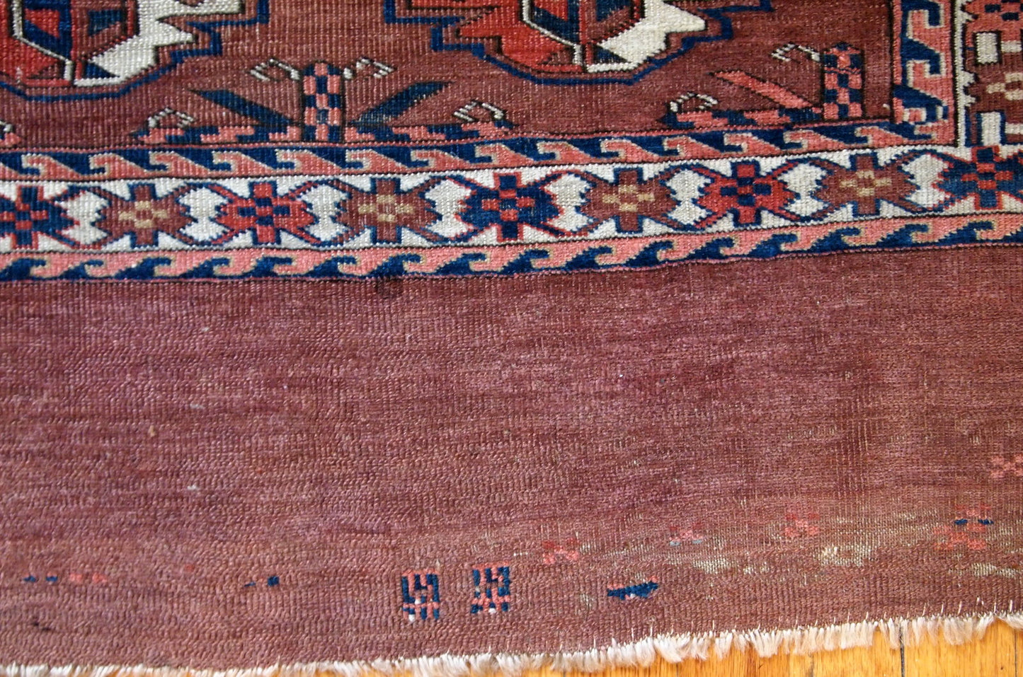 Handmade antique Turkmen Yomud rug 1880s