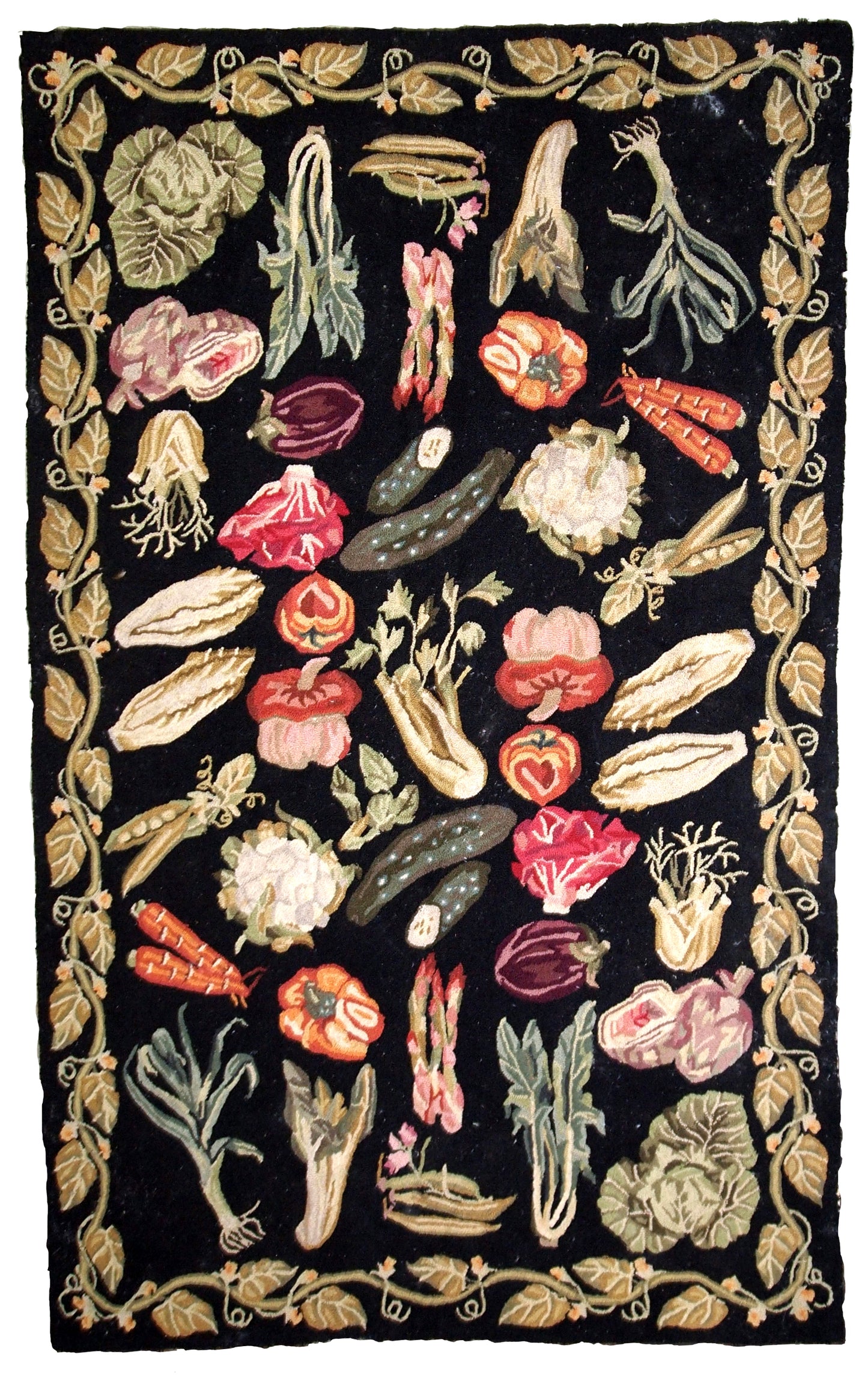 Handmade antique American Hooked rug 1910s