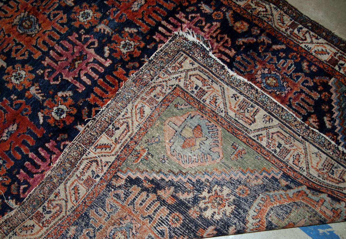 Handmade antique Persian Malayer rug, 1910s