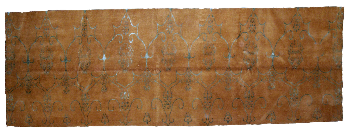 Handmade vintage Tibetan woolen runner from Nepal with silk highlights. It is from the end of 20th century in original good condition.