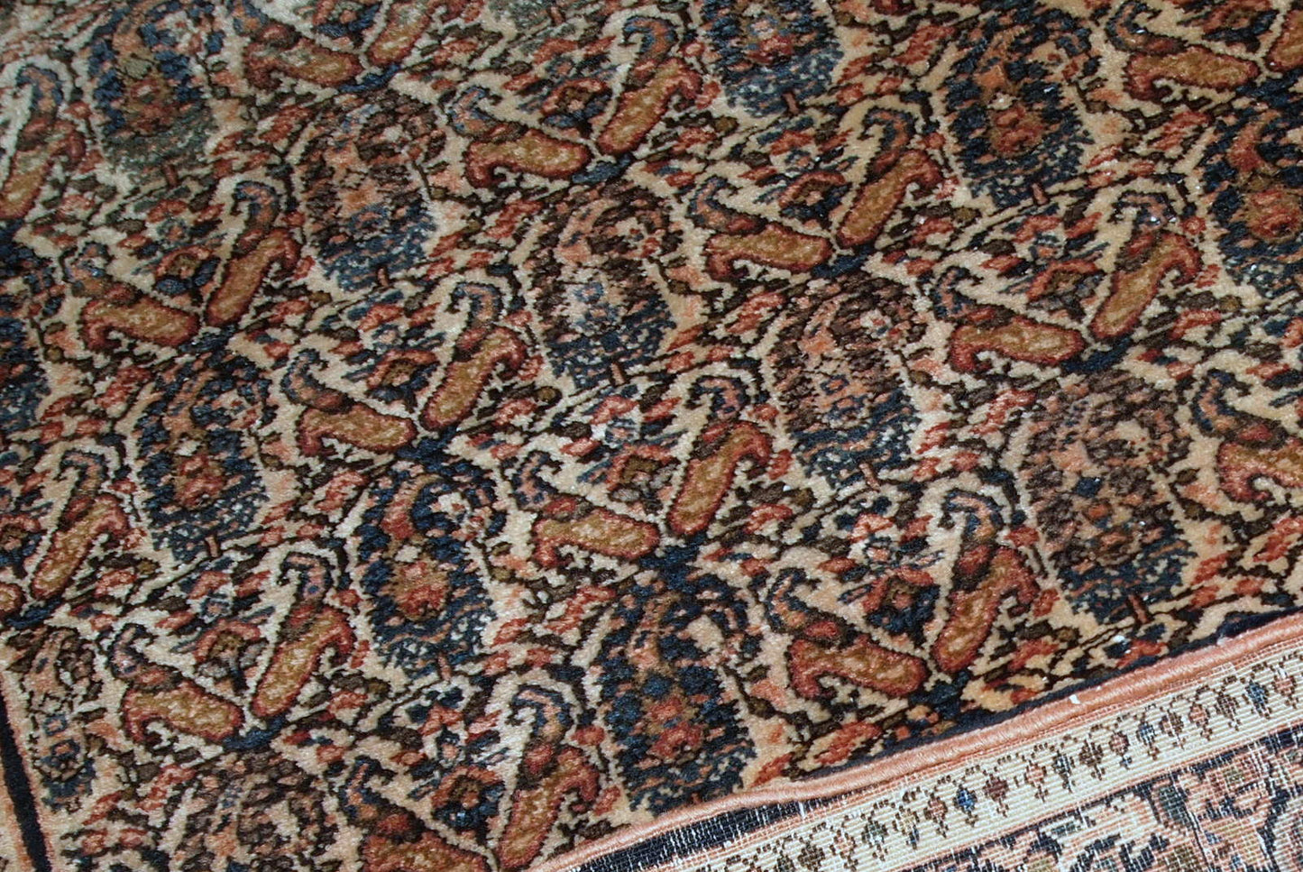 Handmade antique Persian Farahan rug, 1900s