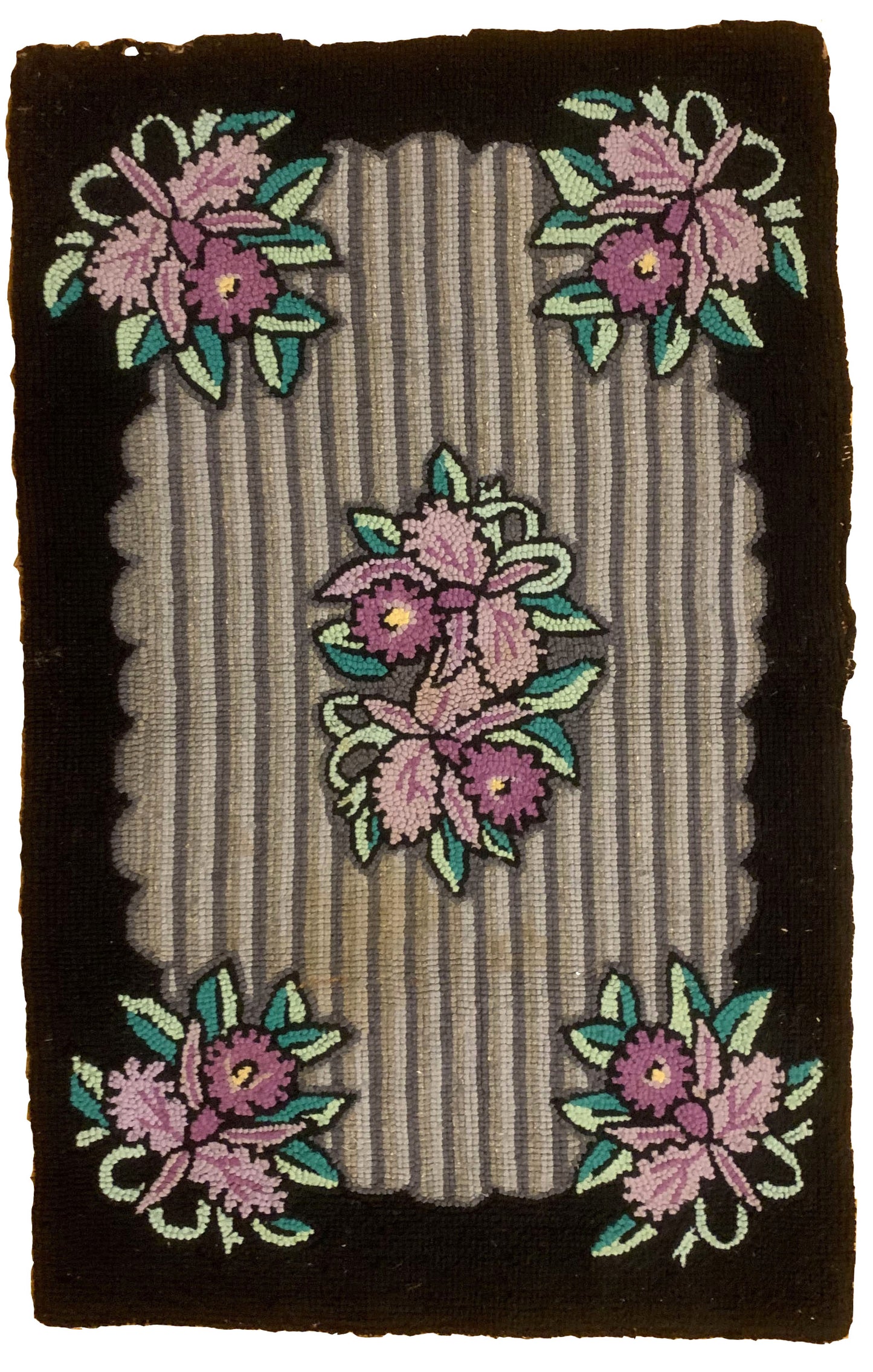 Handmade antique American Hooked rug 1910s