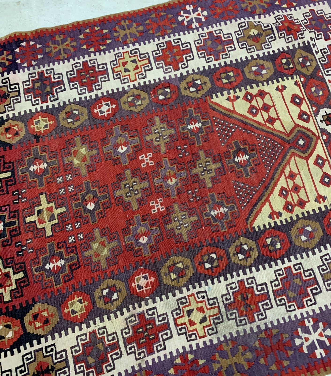 Handmade antique prayer Turkish kilim in bright shades. The rug is from the beginning of 20th century in original good condition.