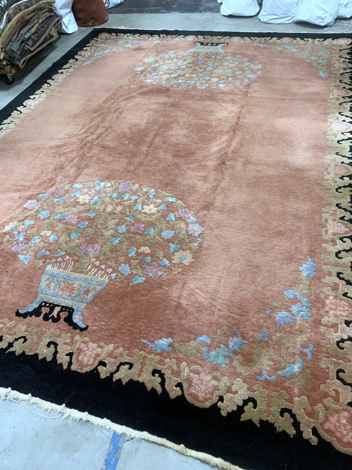 Handmade antique Art Deco Chinese rug 1920s