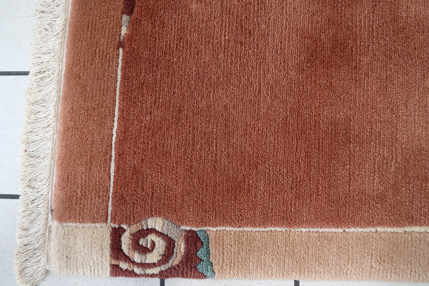 Handmade vintage Tibetan Khaden rug in original good condition. The rug has been made in Nepal, it is from circa1970s.