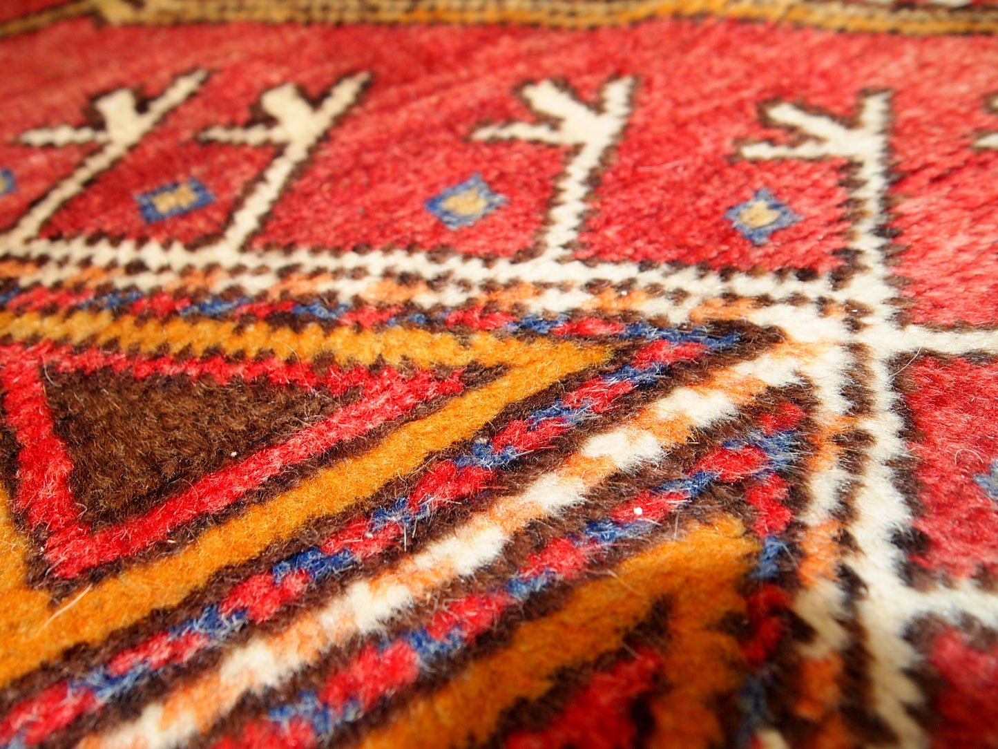 Hand made antique Turkish Anatolian rug 3.5' x 6.8' (107cm x 207cm) 1920s - 1C282
