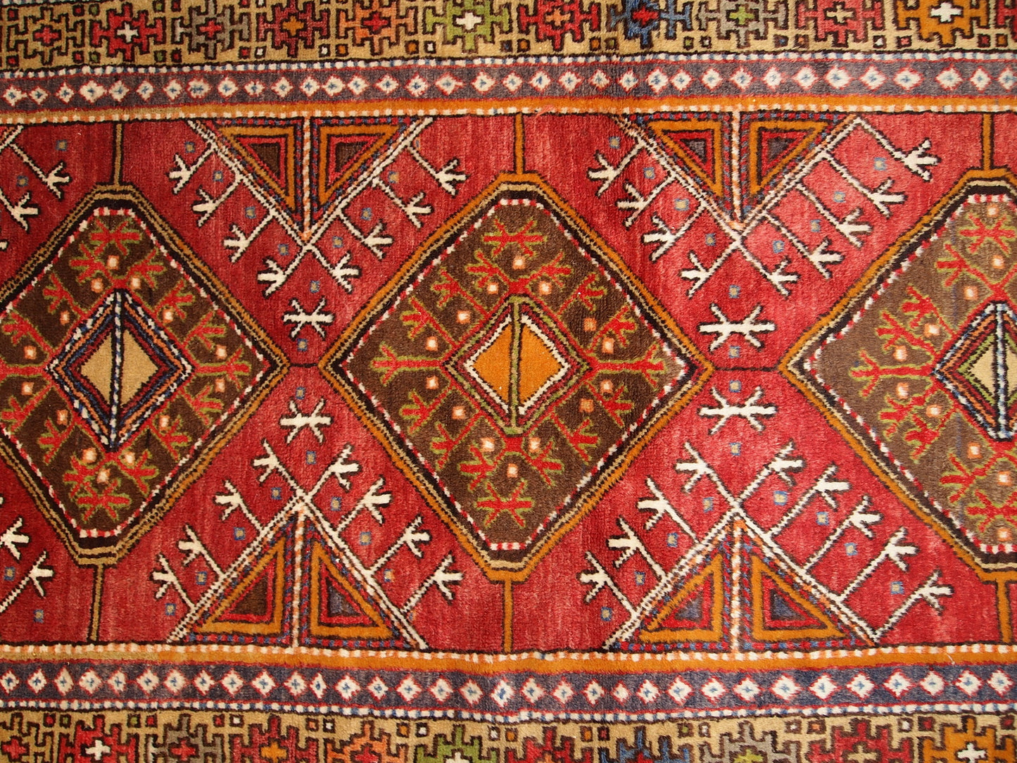 Hand made antique Turkish Anatolian rug 3.5' x 6.8' (107cm x 207cm) 1920s - 1C282