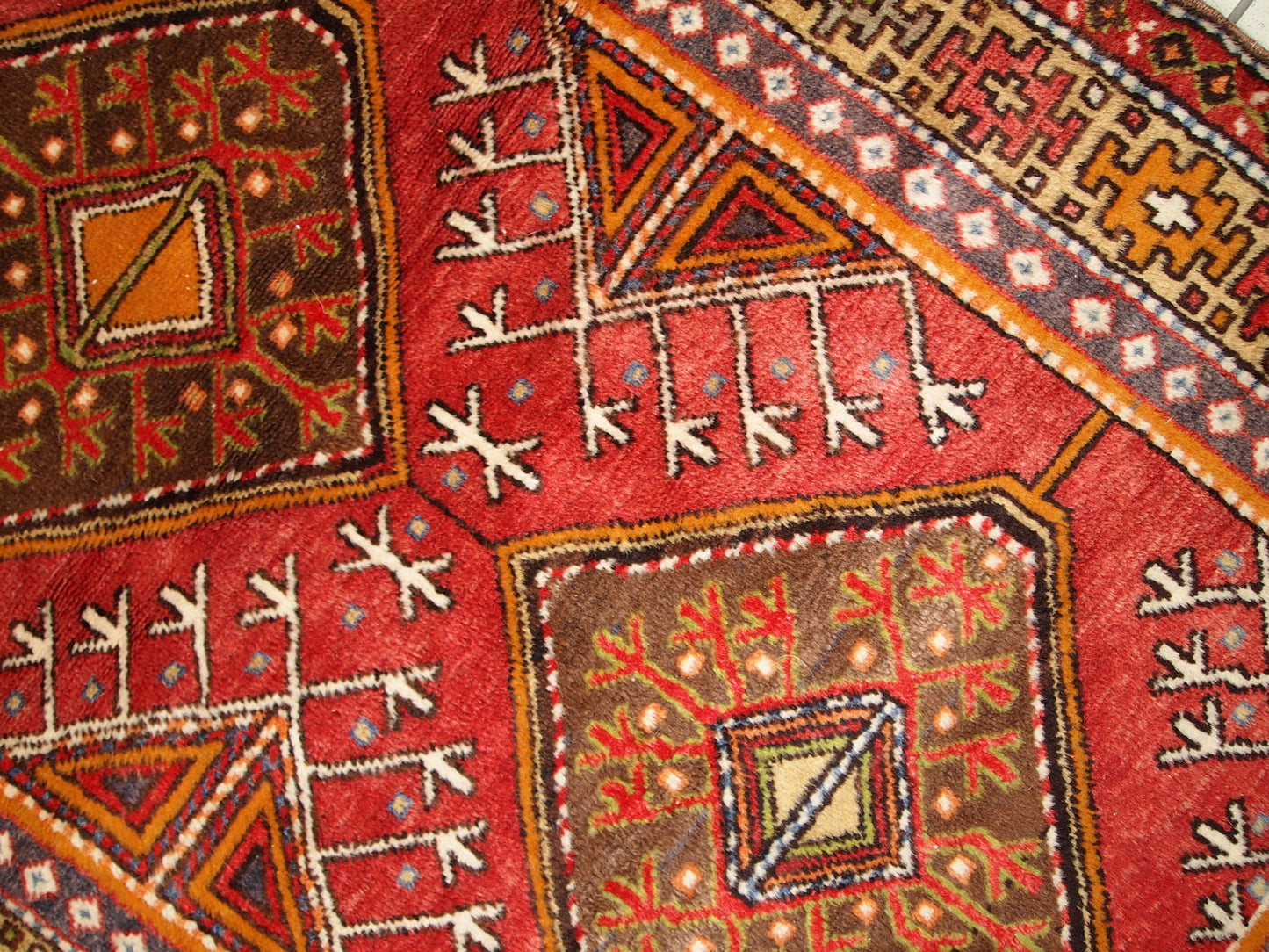 Hand made antique Turkish Anatolian rug 3.5' x 6.8' (107cm x 207cm) 1920s - 1C282