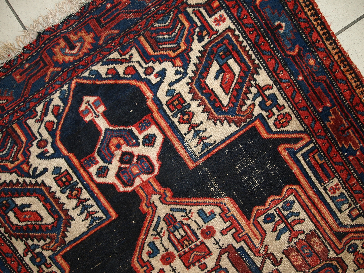 Handmade antique Persian Hamadan rug 3.9' x 5.9' (120cm x 180cm) 1920s - 1C321 - One Royal Art