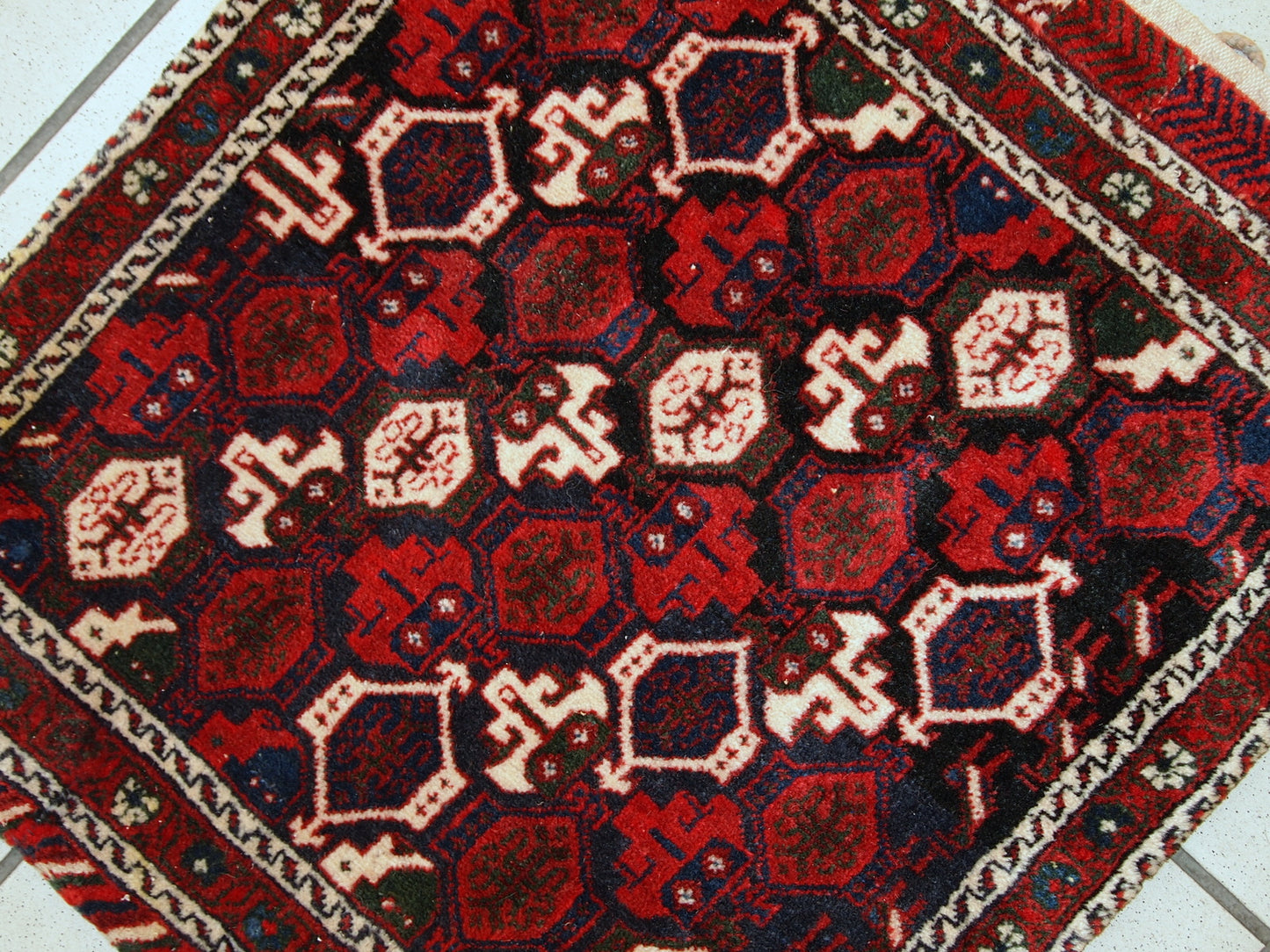 Handmade vintage Persian Afshar salt bag 1,7' x 1,8' (51cm x 57cm) 1980s - 1C336 - One Royal Art