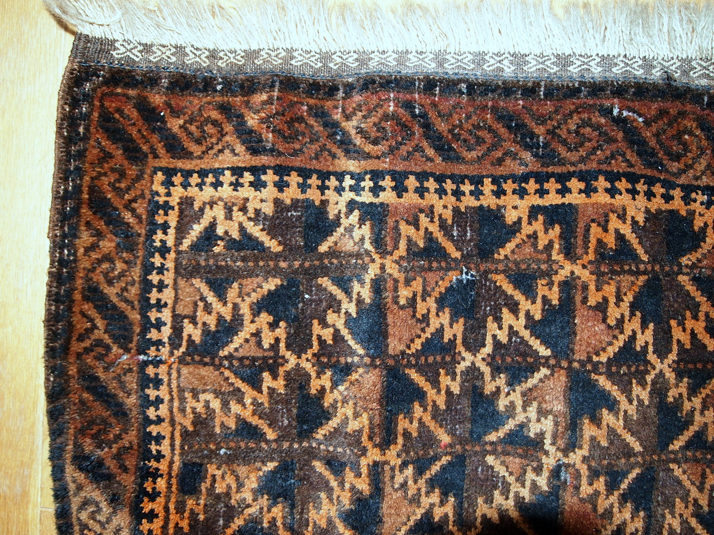 Handmade antique collectible Afghan Baluch bag face 1.6' x 2.1' (50cm x 65cm) 1920s - 1C366 - One Royal Art