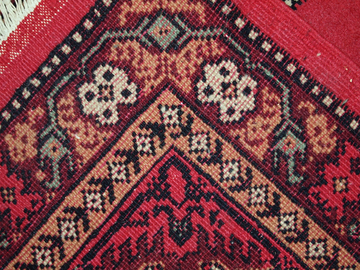 Handmade vintage Algerian Berber rug, 1970s