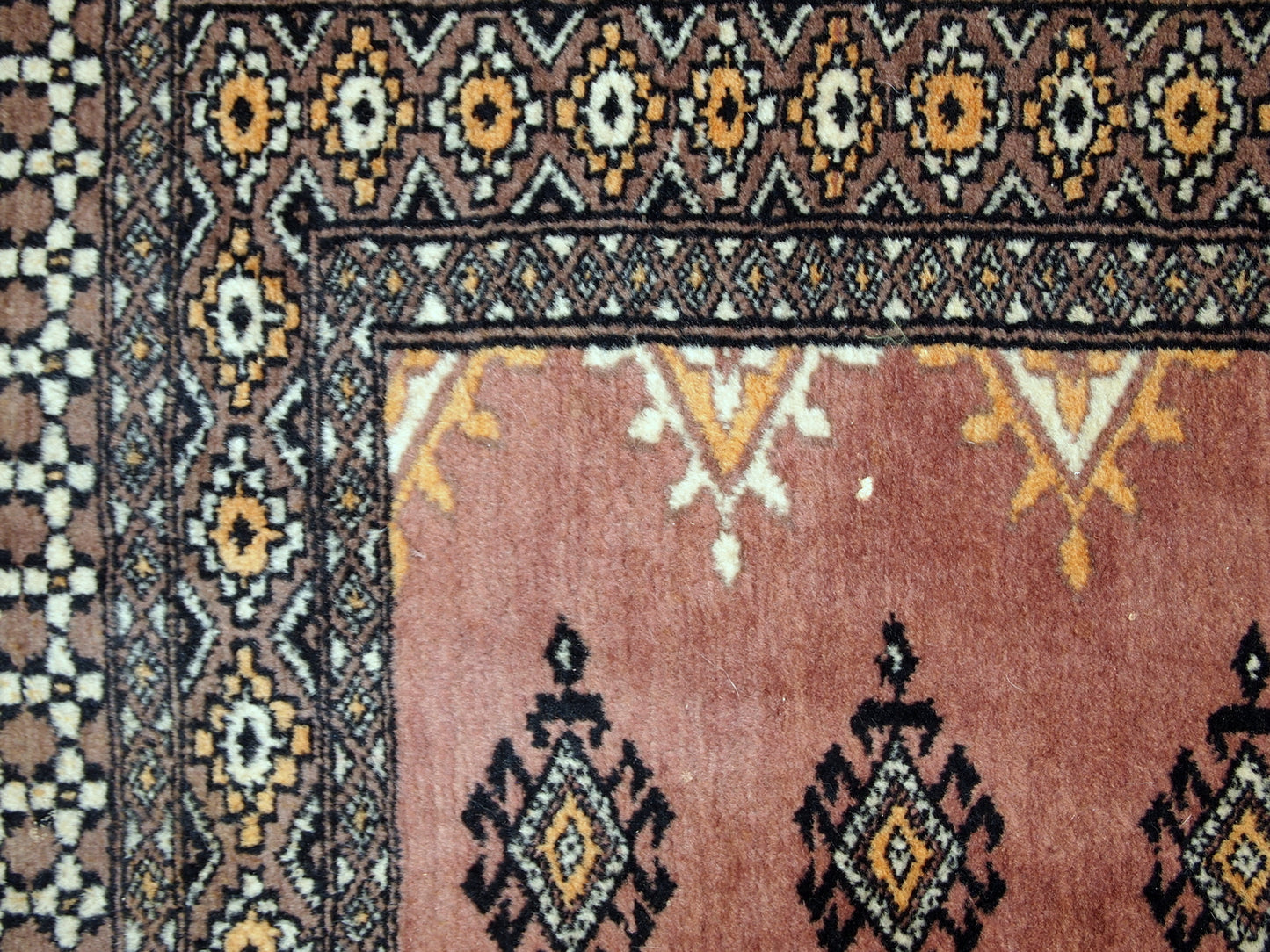 Handmade vintage Uzbek Bukhara rug, 1960s