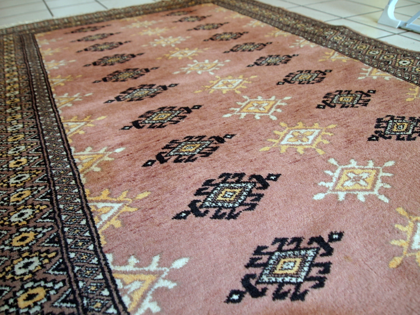 Handmade vintage Uzbek Bukhara rug, 1960s