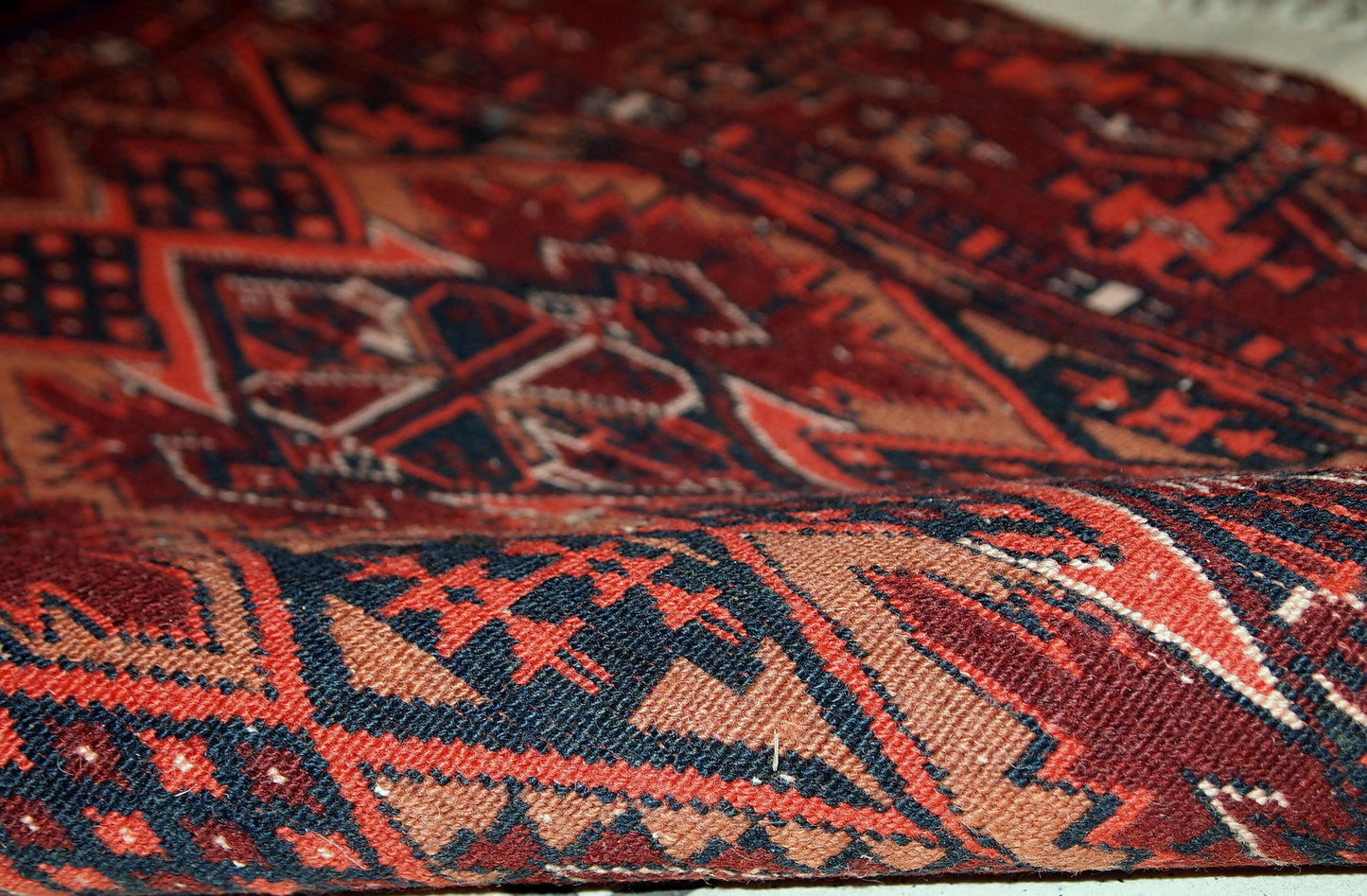 Handmade vintage prayer Turkmen Hachli rug, 1940s