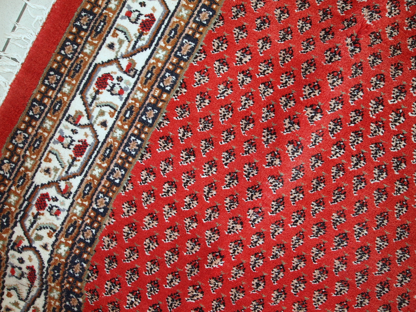 Handmade vintage Indo-Seraband rug, 1980s