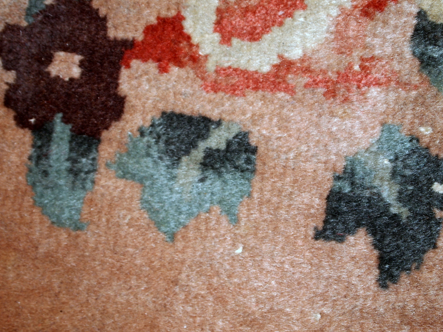 Handmade vintage Art Deco Chinese rug, 1950s