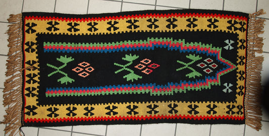 Handmade vintage prayer Turkish Anatolian kilim, 1970s