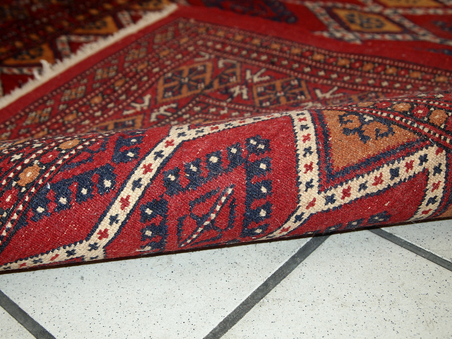Handmade vintage Uzbek Bukhara rug, 1960s