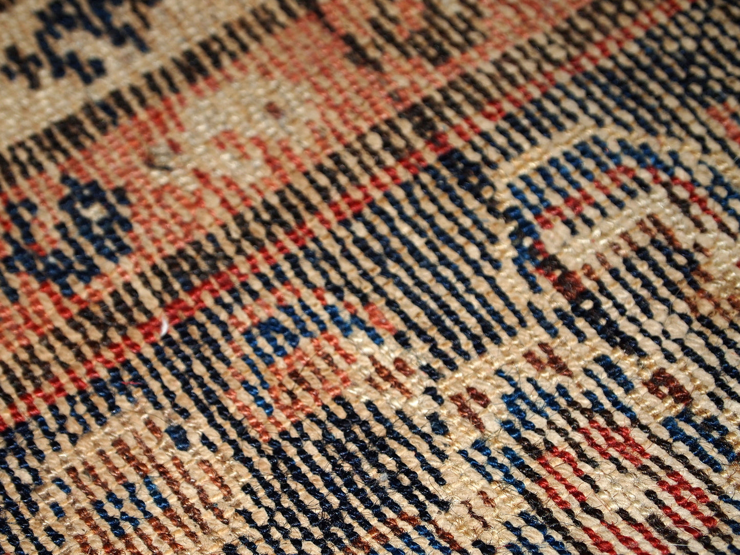 Handmade antique Persian Malayer distressed rug 1900s