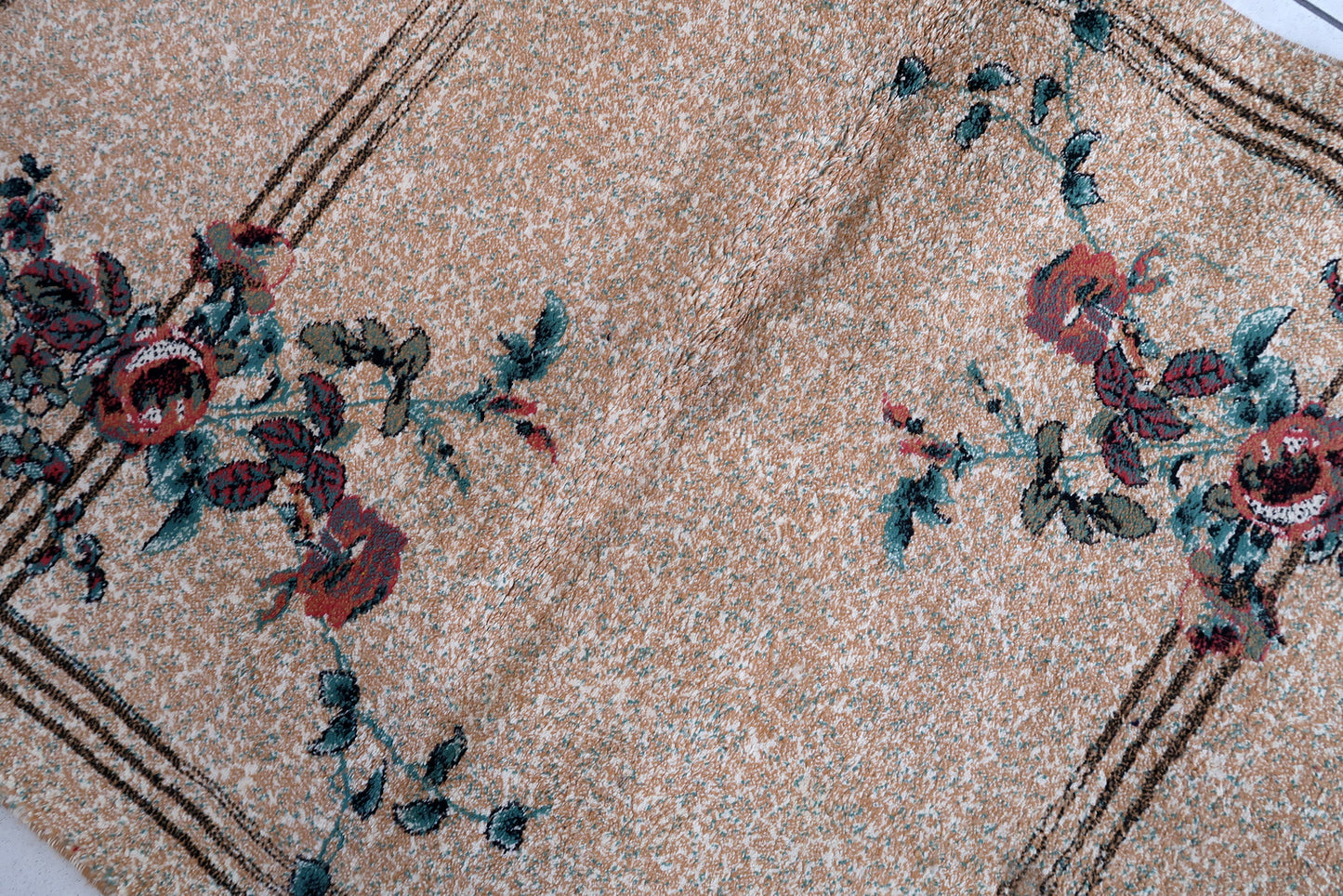 Vintage Turkish Modern rug in original good condition. The rug has been made in traditional pattern, it is from circa1970s. The rug is machine made.
